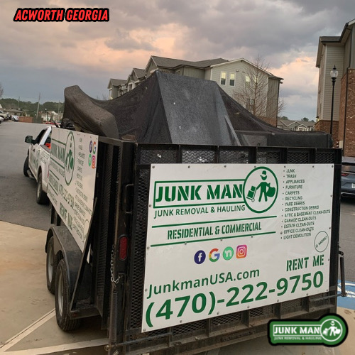 Acworth Georgia Property Management junk removal by Junk man Junk removal and hauling offering tenant clean outs bulk trash removal apartment junk hauling and property clean out services